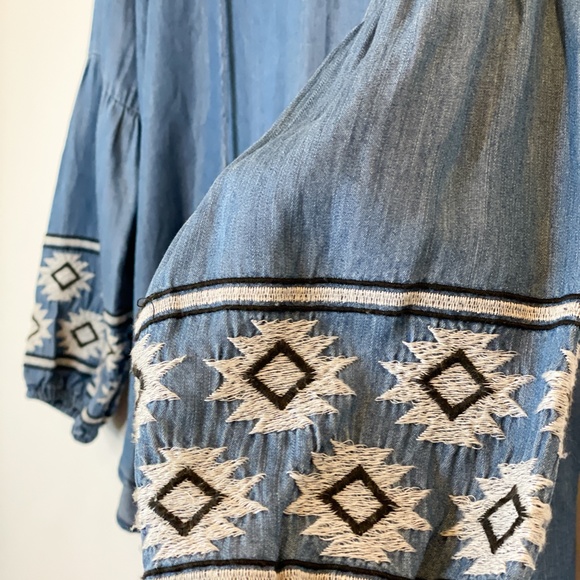 Altar’d State Chambray embroidered top w/ tassels - Picture 5 of 13